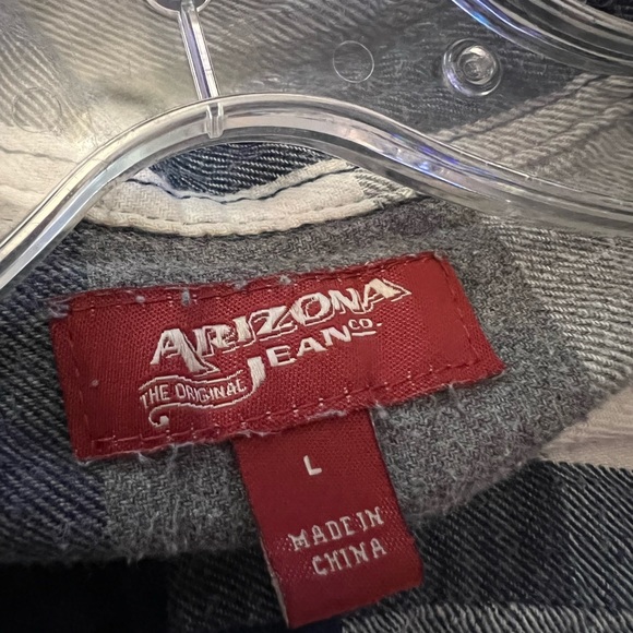 🌸Arizona The original Gene Company flannel men’s shirt🌸 3/$25 - Picture 3 of 4